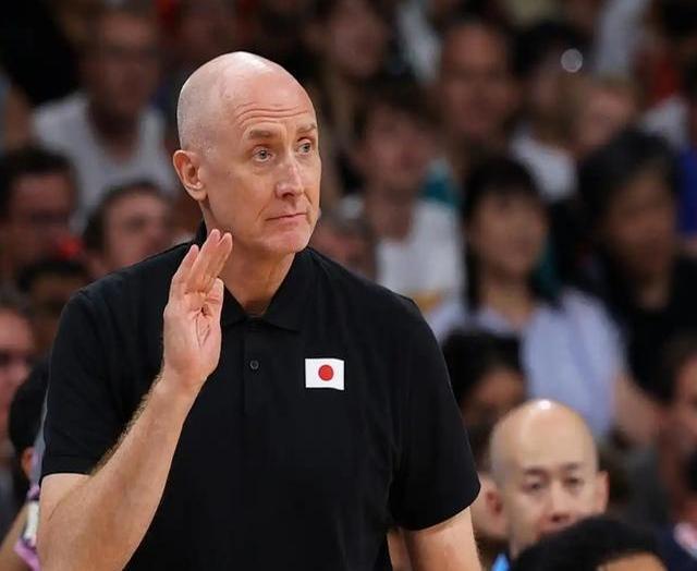 清晨葡萄牙体育调整名单以备CBA常规赛，止住颓势环节打磨，球迷炸锅，阵容厚度经受考验的简单介绍